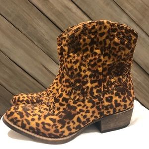 Leopard western bootie